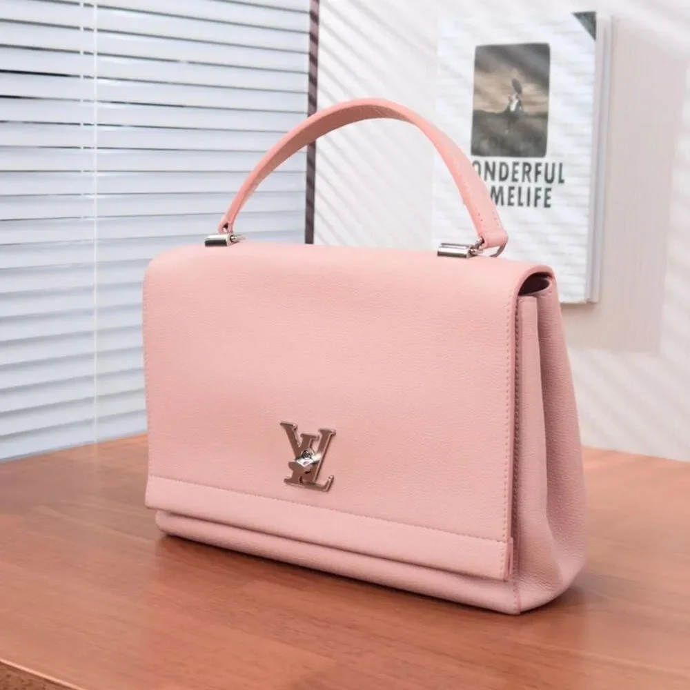 Louis Vuitton Women Pre-Loved Bag Very Good Condition